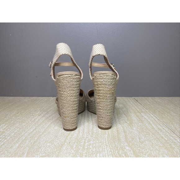 Lucky Brand Closed Toe Wedge - Size 7.5 - 4 1/2 inch heel - Picture 6 of 10